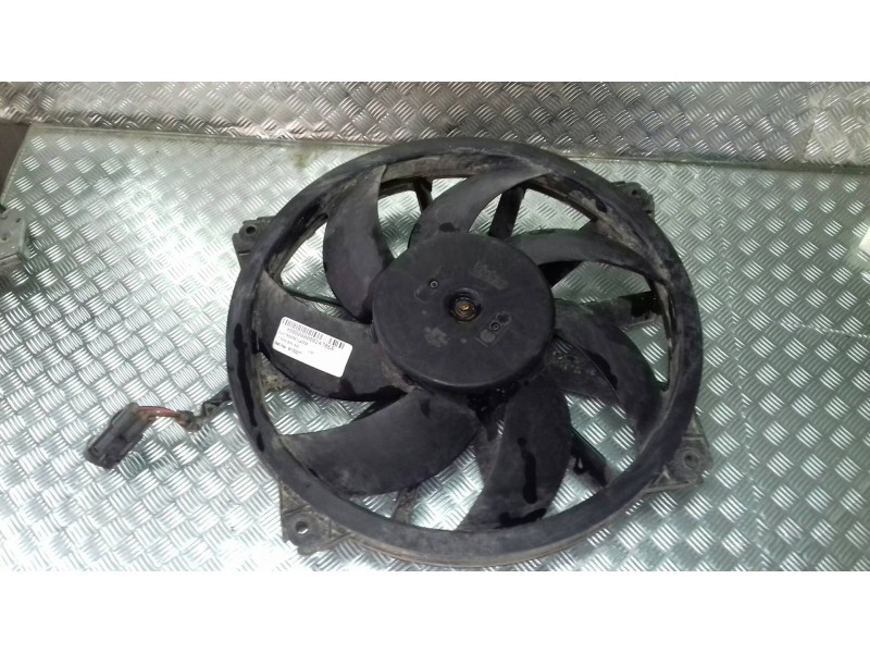 Recambio de electroventilador para citroen berlingo referencia OEM IAM M153277 FS2036 VALEO