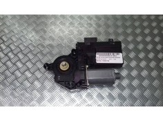 Recambio de motor elevalunas delantero derecho para peugeot 307 (s1) xt referencia OEM IAM 9634457480 0130821766 BROSE
