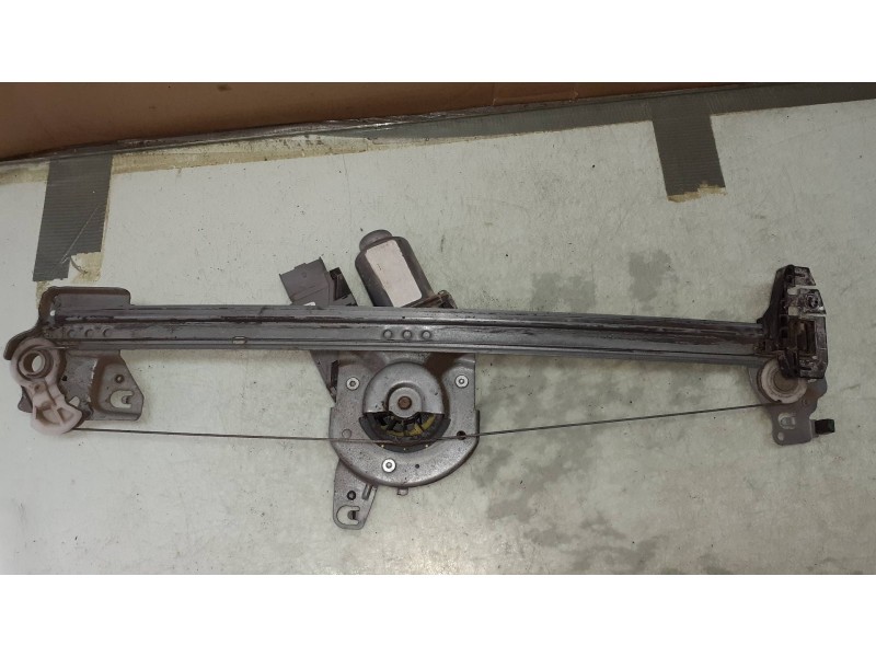 Recambio de elevalunas delantero derecho para citroen c3 1.4 hdi premier referencia OEM IAM 963912  ELECTRICO
