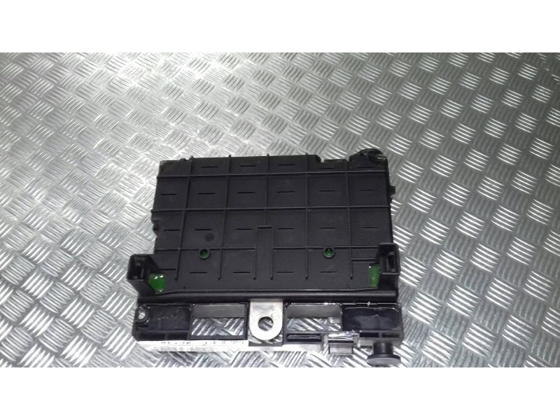 Recambio de caja reles / fusibles para peugeot 307 (s1) xt referencia OEM IAM 9644038680 BSMB3 DELPHI
