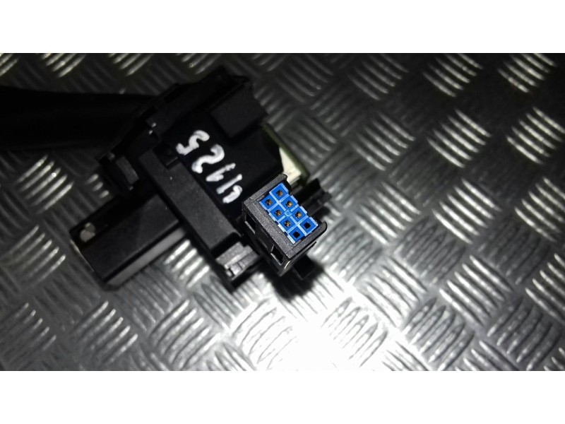 Recambio de mando limpia para volkswagen golf v berlina (1k1) highline referencia OEM IAM 1K0953519A  