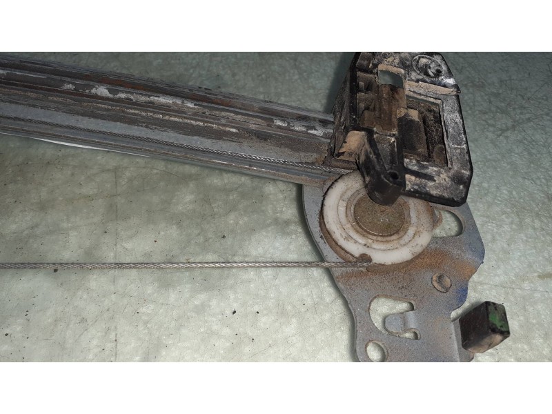 Recambio de elevalunas delantero derecho para citroen c3 1.4 hdi premier referencia OEM IAM 963912  ELECTRICO