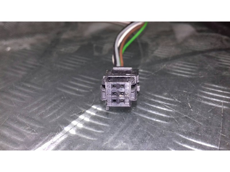 Recambio de retrovisor izquierdo para peugeot 307 (s1) xt referencia OEM IAM 96347726  ELECTRICO