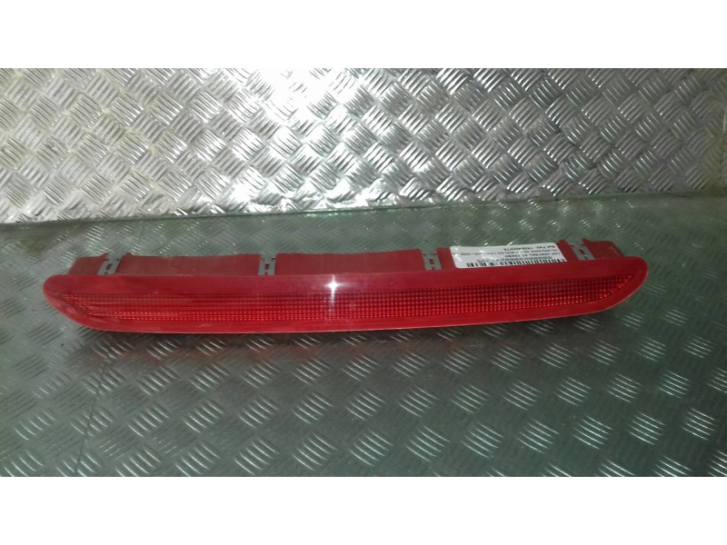 Recambio de luz central de freno para volkswagen golf v berlina (1k1) highline referencia OEM IAM 1K6945097A  