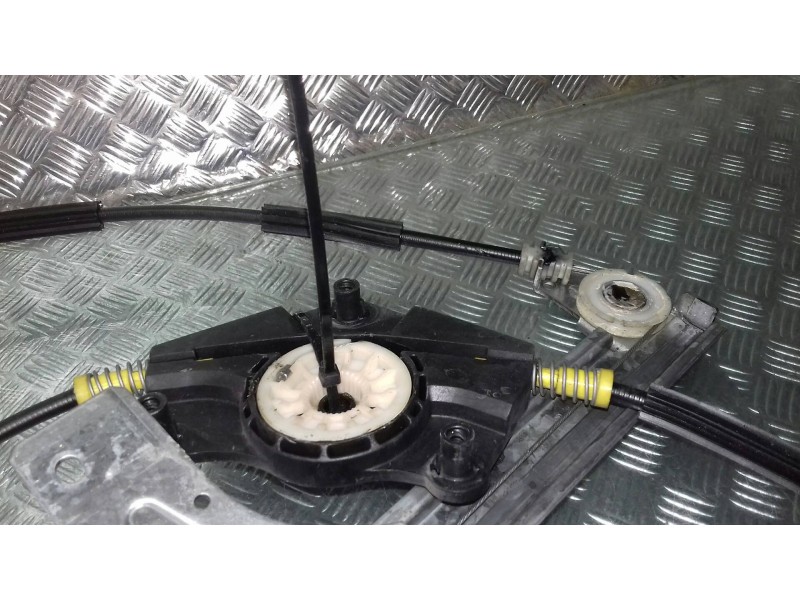 Recambio de elevalunas delantero derecho para peugeot 307 (s1) xt referencia OEM IAM 9634456880  ELECTRICO