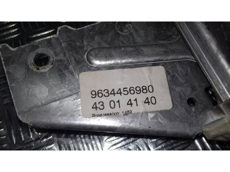 Recambio de elevalunas delantero derecho para peugeot 307 (s1) xt referencia OEM IAM 9634456880  ELECTRICO