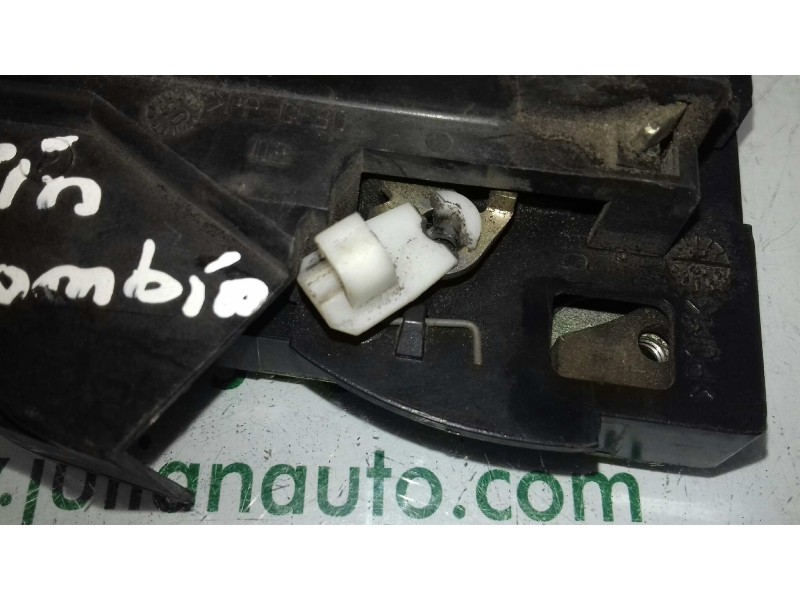 Recambio de cerradura puerta delantera derecha para renault clio ii fase ii (b/cb0) authentique referencia OEM IAM   