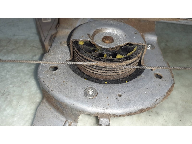 Recambio de elevalunas delantero derecho para citroen c3 1.4 hdi premier referencia OEM IAM 963912  ELECTRICO