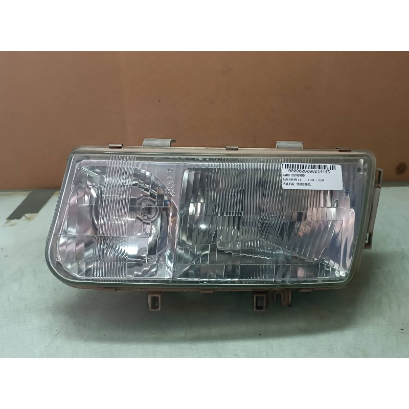 Recambio de faro izquierdo para tata safari 2.0 referencia OEM IAM 15080003L  