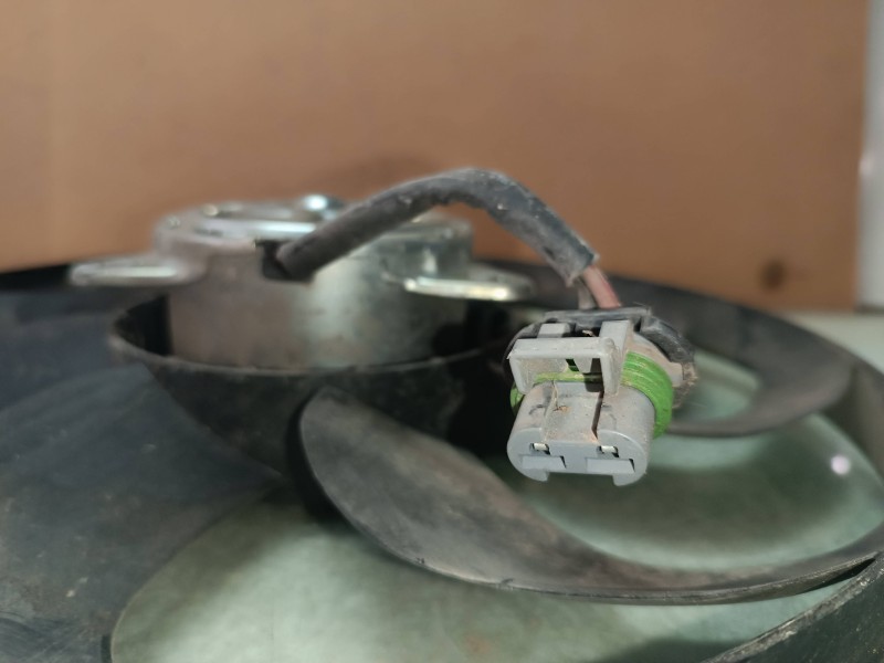 Recambio de electroventilador para ford focus lim. (cb8) sport referencia OEM IAM 5000921 3L512407 5YY0539