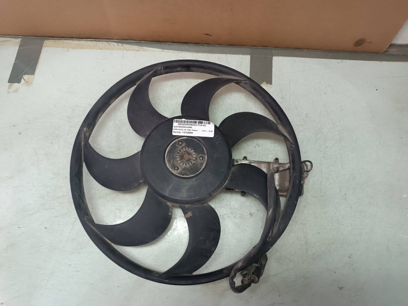Recambio de electroventilador para ford focus lim. (cb4) titanium referencia OEM IAM 1137328558  BOSCH