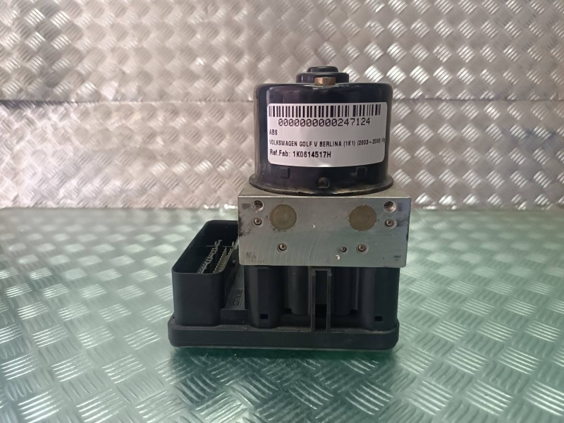 Recambio de abs para volkswagen golf v berlina (1k1) highline referencia OEM IAM 1K0614517H 1K0907379K ATE