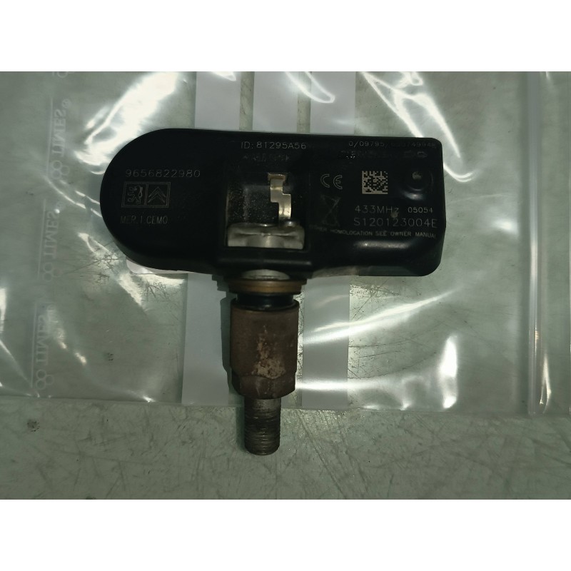 Recambio de sensor presion para peugeot 407 2.0 16v cat (rfj / ew10a) referencia OEM IAM 9656822980  SIEMENS