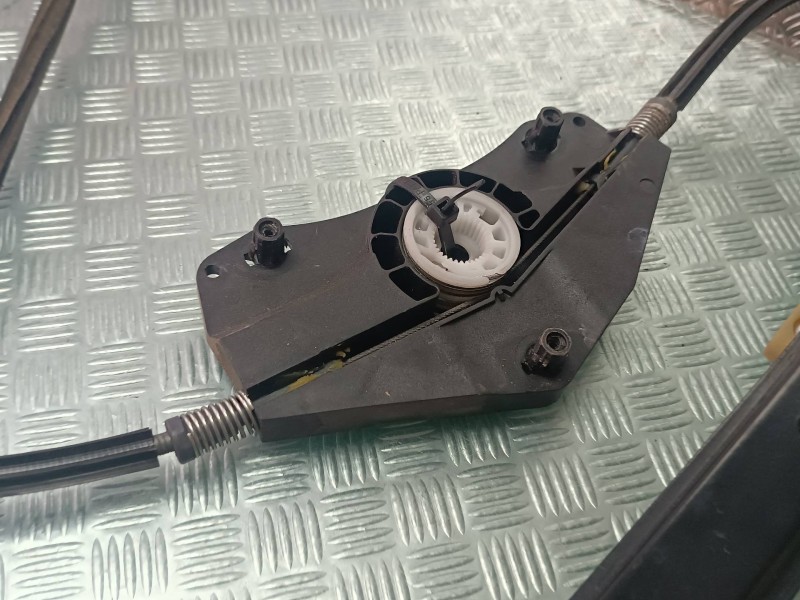 Recambio de elevalunas delantero derecho para volkswagen golf v berlina (1k1) highline referencia OEM IAM 994856106  ELECTRICO