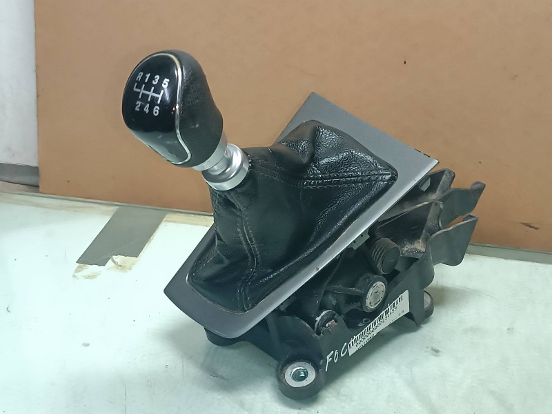 Recambio de palanca cambio para ford focus lim. (cb8) sport referencia OEM IAM BM51A045B79  6 VELOCIDADES