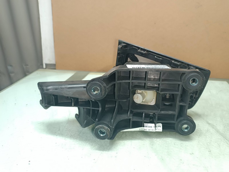 Recambio de palanca cambio para ford focus lim. (cb8) sport referencia OEM IAM BM51A045B79  6 VELOCIDADES