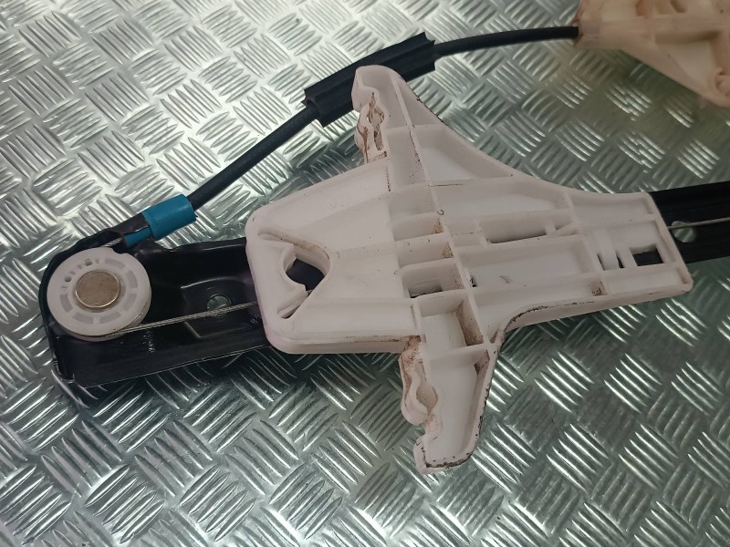 Recambio de elevalunas trasero derecho para volkswagen golf v berlina (1k1) highline referencia OEM IAM   ELECTRICO