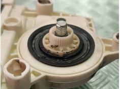 Recambio de motor elevalunas trasero derecho para volkswagen golf v berlina (1k1) highline referencia OEM IAM 1K0959704C 9977551 2