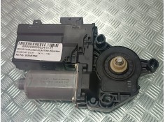 Recambio de motor elevalunas delantero izquierdo para peugeot 307 (s1) xt referencia OEM IAM 9634457580 0130821767 BROSE