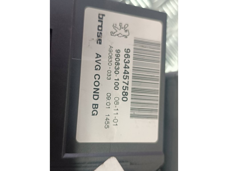 Recambio de motor elevalunas delantero izquierdo para peugeot 307 (s1) xt referencia OEM IAM 9634457580 0130821767 BROSE