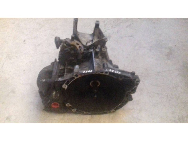 Recambio de caja cambios para peugeot 407 st confort referencia OEM IAM 20MB02  6 VELOCIDADES