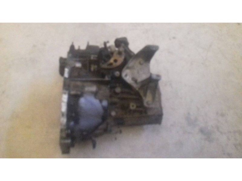 Recambio de caja cambios para peugeot 407 st confort referencia OEM IAM 20MB02  6 VELOCIDADES