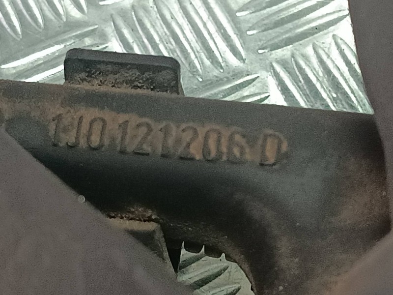 Recambio de electroventilador para seat leon (1m1) signo referencia OEM IAM 1J0121206D  CONECTOR 3 PINES