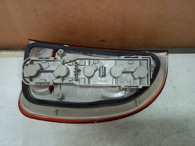 Recambio de piloto trasero izquierdo para opel corsa b eco referencia OEM IAM   VALEO