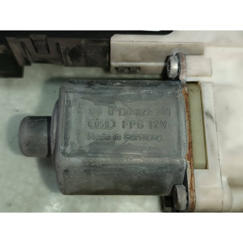 Recambio de motor elevalunas delantero derecho para peugeot 407 st confort referencia OEM IAM 9646594480 1137328127 0130822201