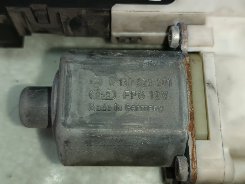 Recambio de motor elevalunas delantero derecho para peugeot 407 st confort referencia OEM IAM 9646594480 1137328127 0130822201