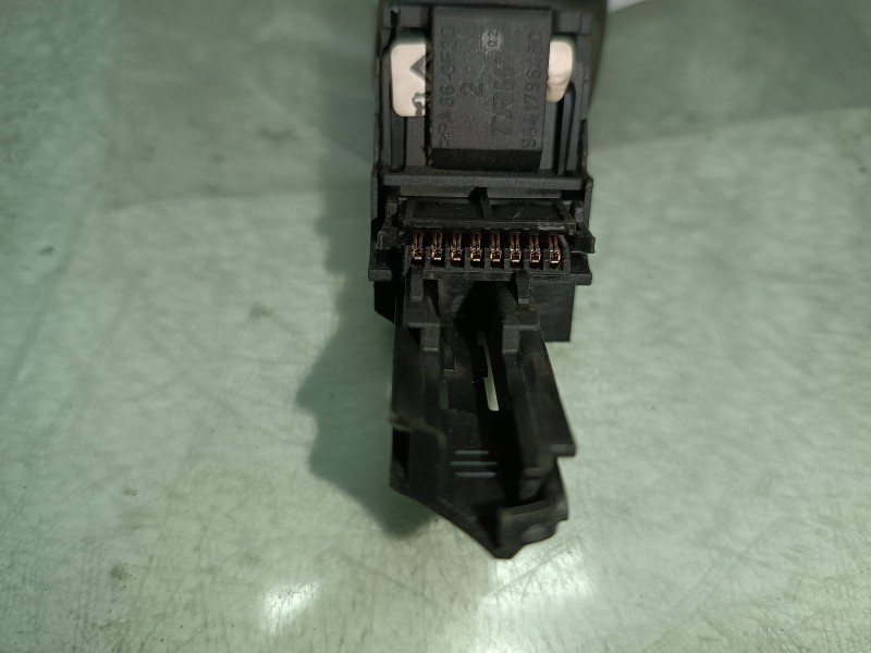 Recambio de mando multifuncion para peugeot 407 st confort referencia OEM IAM 9641796480  RADIO Y TELEFONO