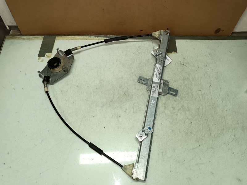 Recambio de elevalunas delantero izquierdo para peugeot 407 st confort referencia OEM IAM 60807170  ELECTRICO