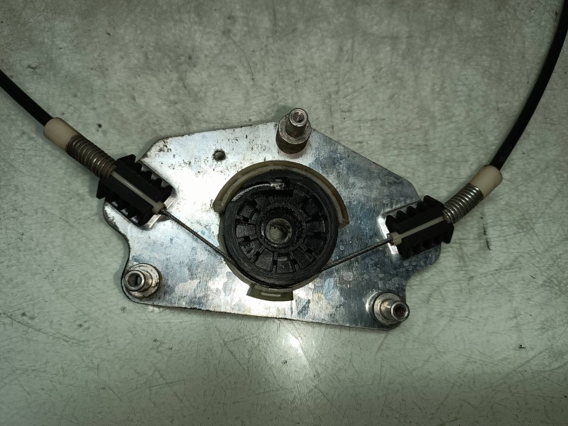 Recambio de elevalunas delantero izquierdo para peugeot 407 st confort referencia OEM IAM 60807170  ELECTRICO