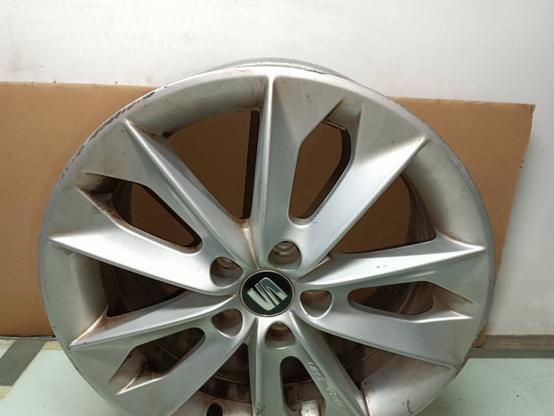 Recambio de juego llantas para seat ibiza (6p1) style referencia OEM IAM 6J0601025N 7.0JX16H2 ET43