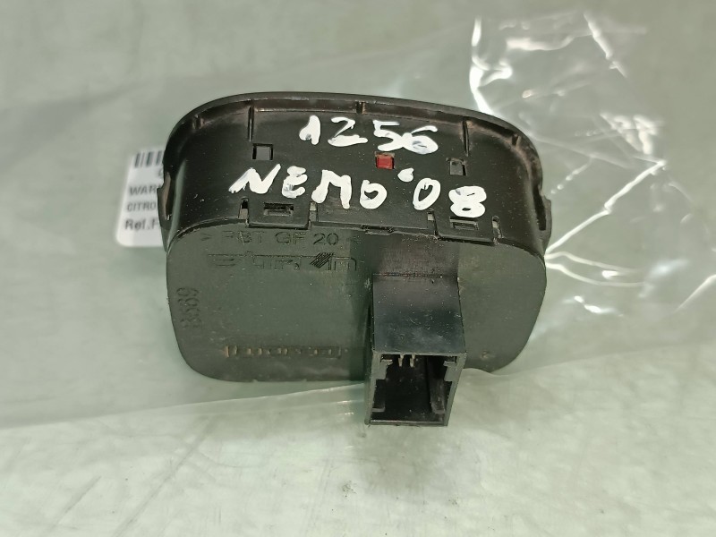 Recambio de warning para citroen nemo sx referencia OEM IAM B569  CONECTOR 6 PINES