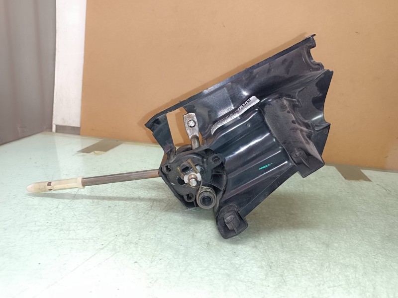 Recambio de palanca cambio para peugeot partner kombi premium referencia OEM IAM 9687697380  