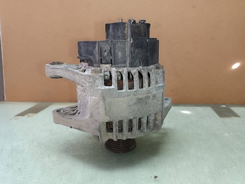 Recambio de alternador para alfa romeo 147 (190) 1.6 16v cat referencia OEM IAM 46782219 DENSO 90A
