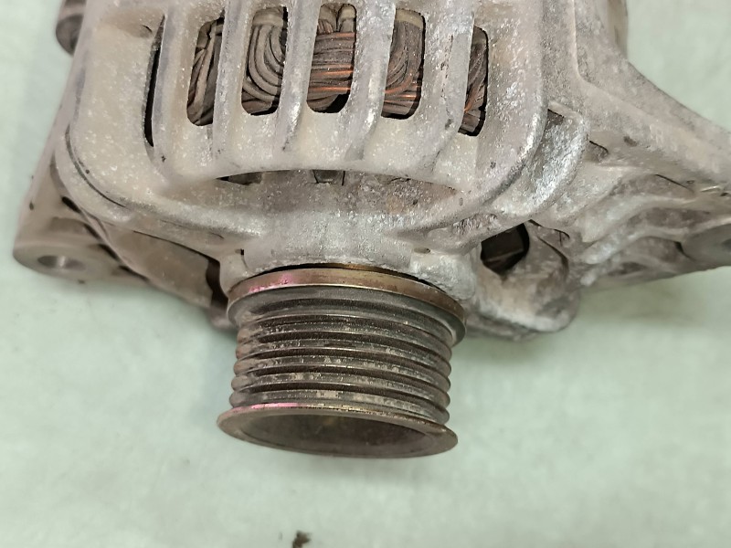 Recambio de alternador para alfa romeo 147 (190) 1.6 16v cat referencia OEM IAM 46782219 DENSO 90A