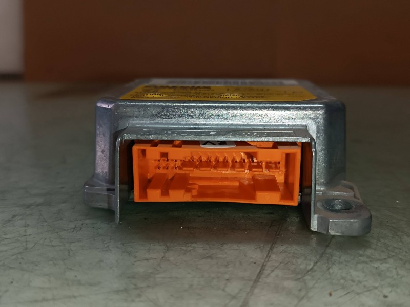 Recambio de centralita airbag para peugeot 206 berlina xr referencia OEM IAM 9636894080 550541500 AUTOLIV