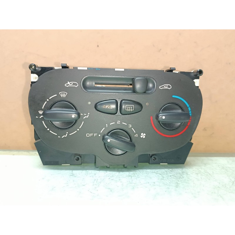 Recambio de mando calefaccion / aire acondicionado para peugeot 206 berlina xr referencia OEM IAM 64138  BEHR