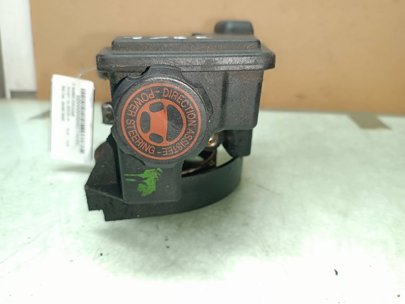Recambio de bomba direccion para peugeot 206 berlina xr referencia OEM IAM 9634816080 26069779 26077655