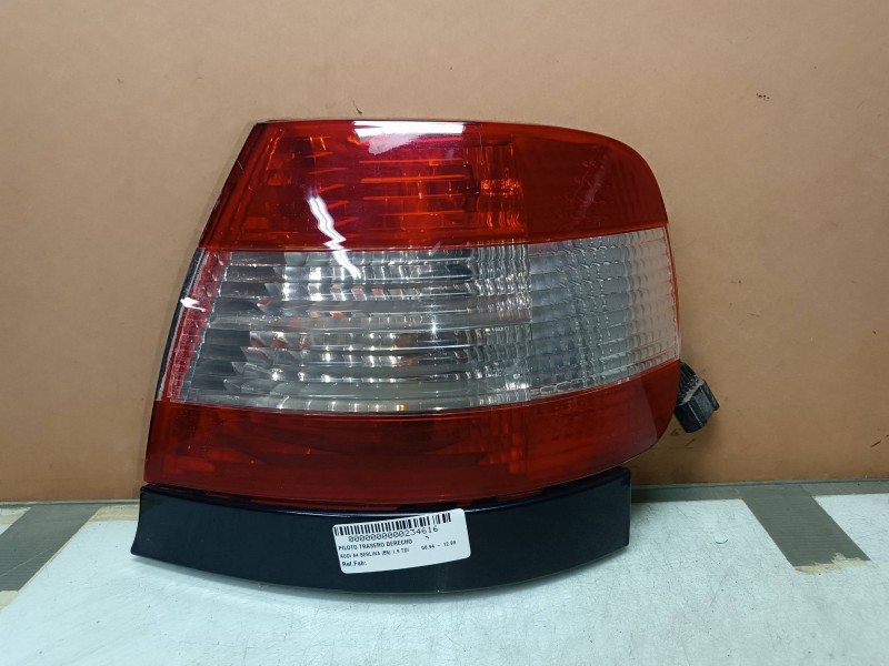 Recambio de piloto trasero derecho para audi a4 berlina (b5) 1.9 tdi referencia OEM IAM   