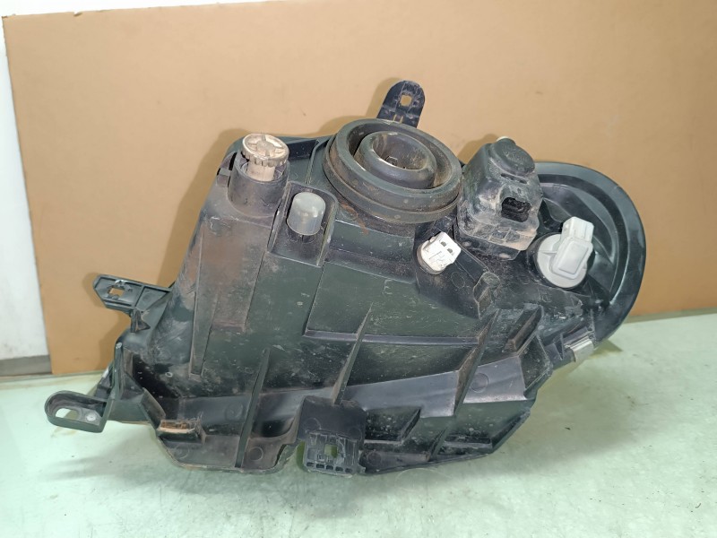 Recambio de faro derecho para citroen saxo 1.5 d x referencia OEM IAM 5521111R  DEPO