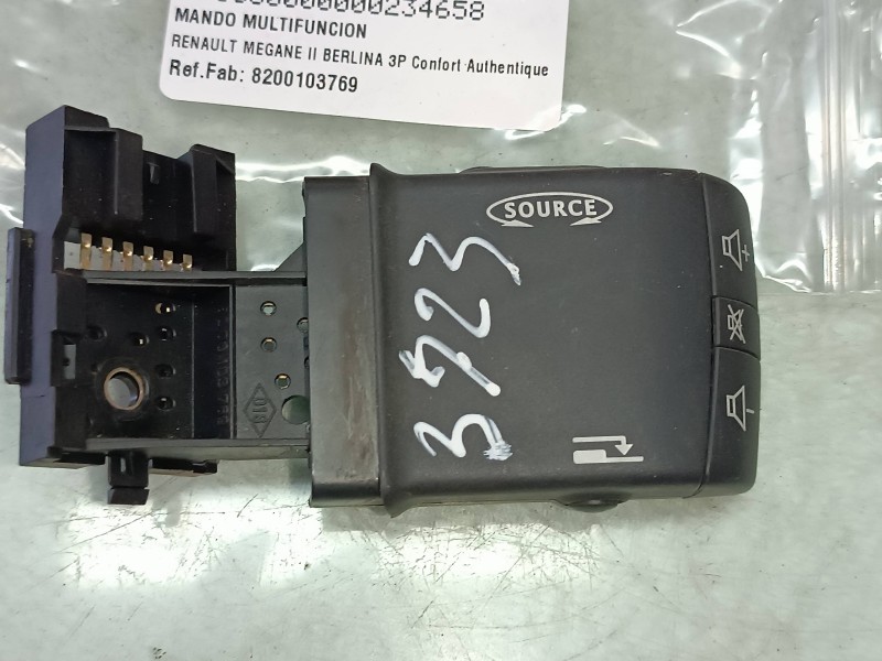 Recambio de mando multifuncion para renault megane ii berlina 3p confort authentique referencia OEM IAM 8200103769  RADIO