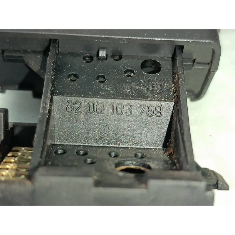 Recambio de mando multifuncion para renault megane ii berlina 3p confort authentique referencia OEM IAM 8200103769  RADIO