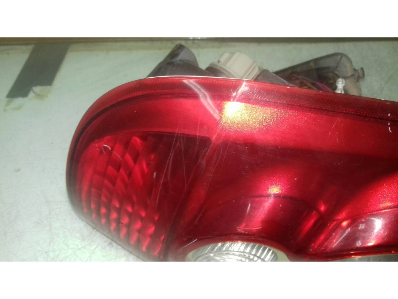 Recambio de piloto trasero izquierdo para ford fiesta (cbk) ambiente referencia OEM IAM 10876  