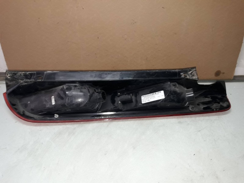 Recambio de piloto trasero izquierdo para ford focus lim. (cb4) titanium referencia OEM IAM 11806 11807 