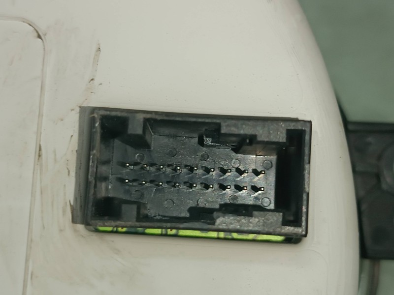 Recambio de cuadro instrumentos para citroen c3 hdi 70 furio referencia OEM IAM 21667252 P9652008280H01 