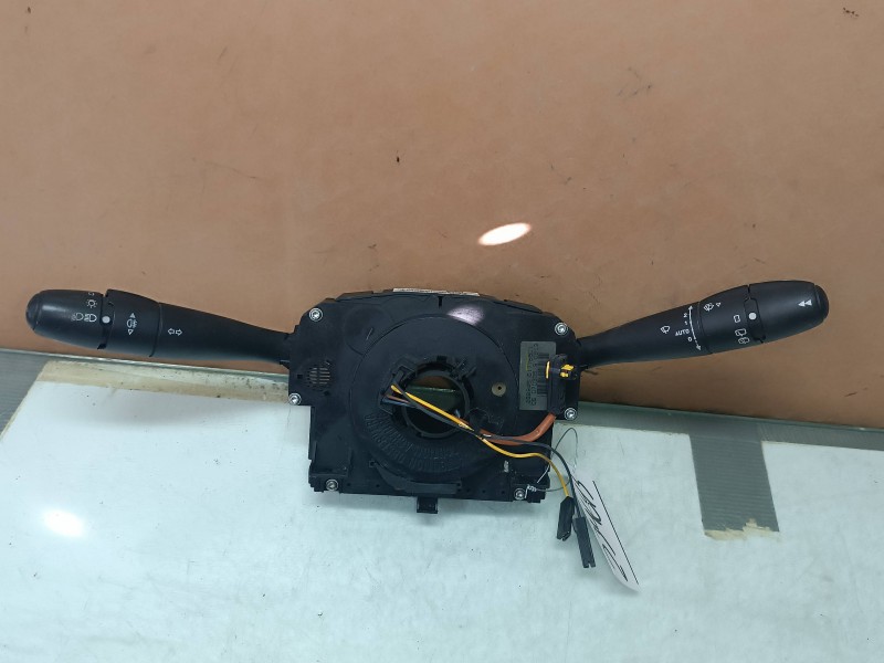 Recambio de mando luces para citroen c3 hdi 70 furio referencia OEM IAM 282945  