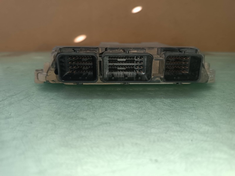 Recambio de centralita motor uce para citroen c3 hdi 70 furio referencia OEM IAM 0281011785  